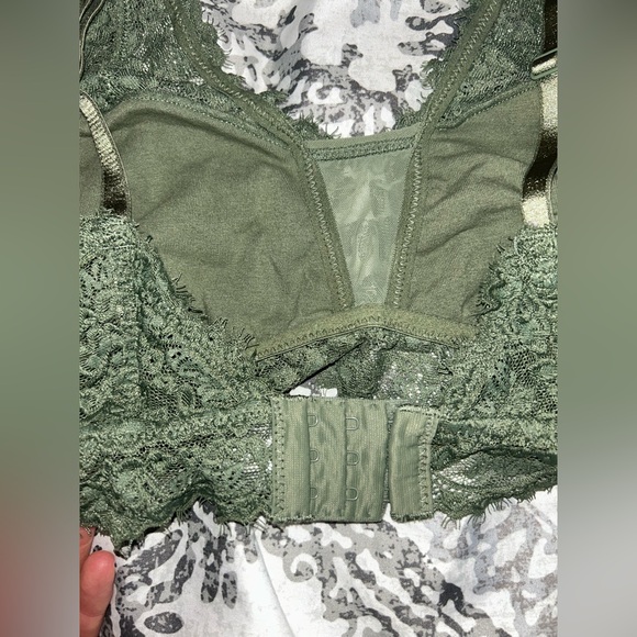 Aerie Lace Bralette in Forest Green - Picture 5 of 9